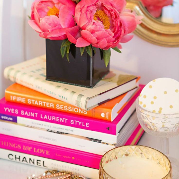 Petal, Pink, Dishware, Serveware, Publication, Cut flowers, Peach, Porcelain, Flower Arranging, Floral design, 