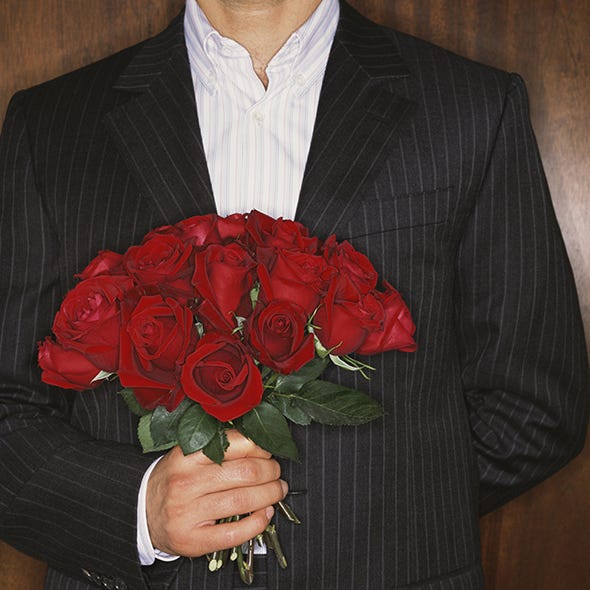 Petal, Dress shirt, Collar, Coat, Bouquet, Flower, Outerwear, Suit, Formal wear, Cut flowers, 