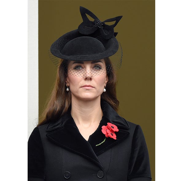 Collar, Headgear, Costume accessory, Blazer, Fashion, Costume hat, Costume, Button, Portrait, Witch hat, 