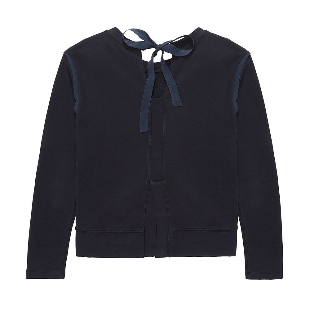 Clothing, Product, Sleeve, Collar, Textile, White, Fashion, Black, Clothes hanger, Sweater, 