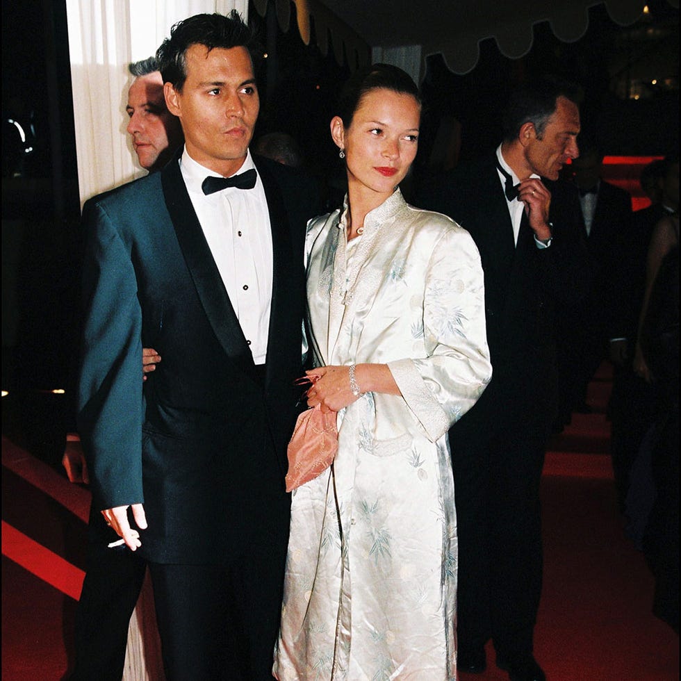 Coat, Trousers, Collar, Dress shirt, Shirt, Outerwear, Suit trousers, Formal wear, Suit, Style, 