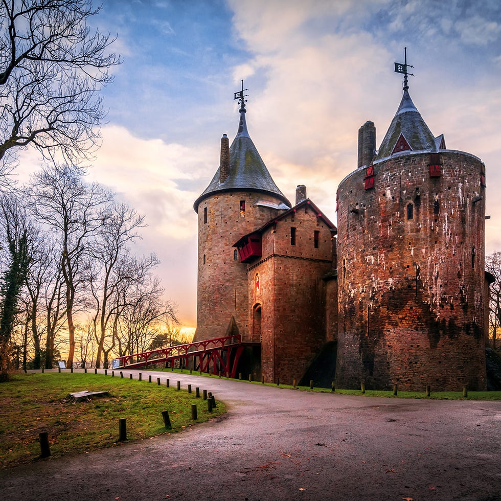 Cloud, Wall, Landmark, Castle, Medieval architecture, Morning, Turret, Château, Spire, Middle ages, Cloud, Wall, Landmark, Castle, Medieval architecture, Morning, Turret, Château, Spire, Middle ages,