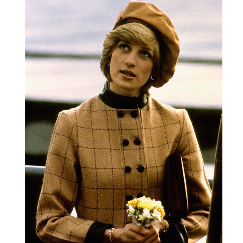 Outerwear, Headgear, Beige, Art, 