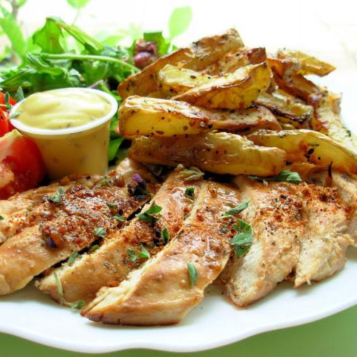 Food, Cuisine, Leaf vegetable, Dish, Ingredient, Plate, Lemon, Meat, Recipe, Citrus, 