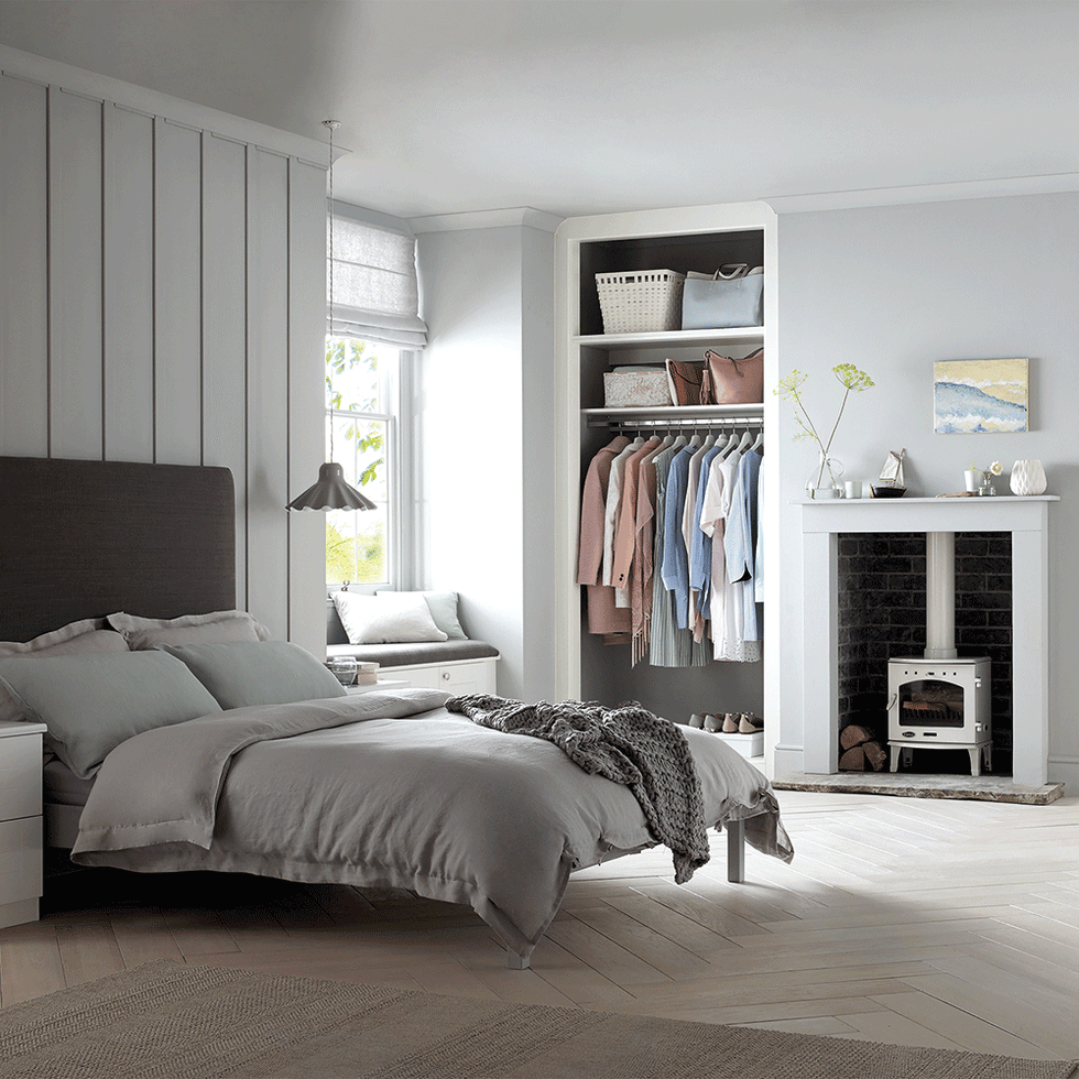 Bedroom, Furniture, Bed, Room, Interior design, Bed frame, Bed sheet, Property, Bedding, Floor, 