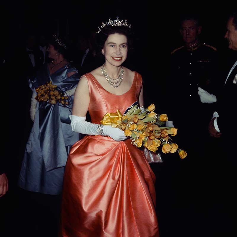 Dress, Formal wear, Jewellery, Fashion accessory, Fashion, Headpiece, Hair accessory, Gown, One-piece garment, Day dress, 
