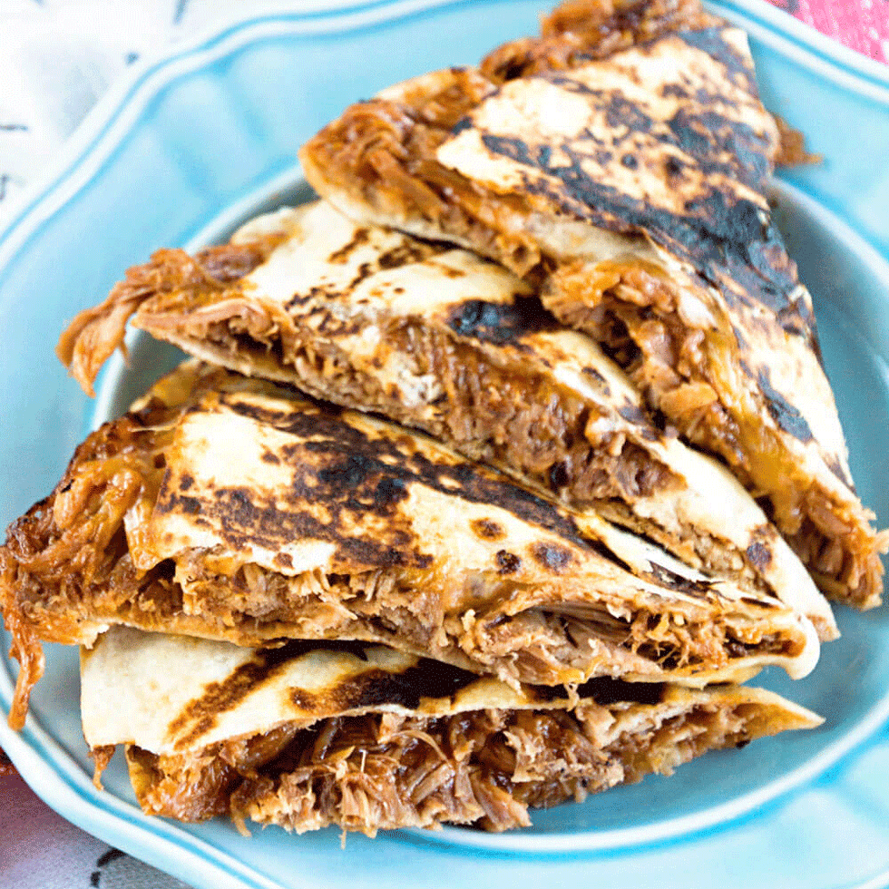 Dish, Food, Cuisine, Ingredient, Quesadilla, Baked goods, Produce, Gözleme, Recipe, Flatbread, 