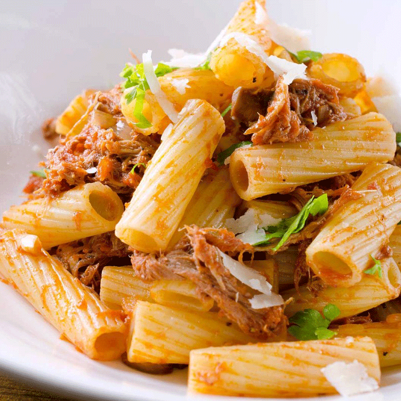 Dish, Food, Cuisine, Penne, Rigatoni, Ingredient, Comfort food, Italian food, Staple food, Produce, 