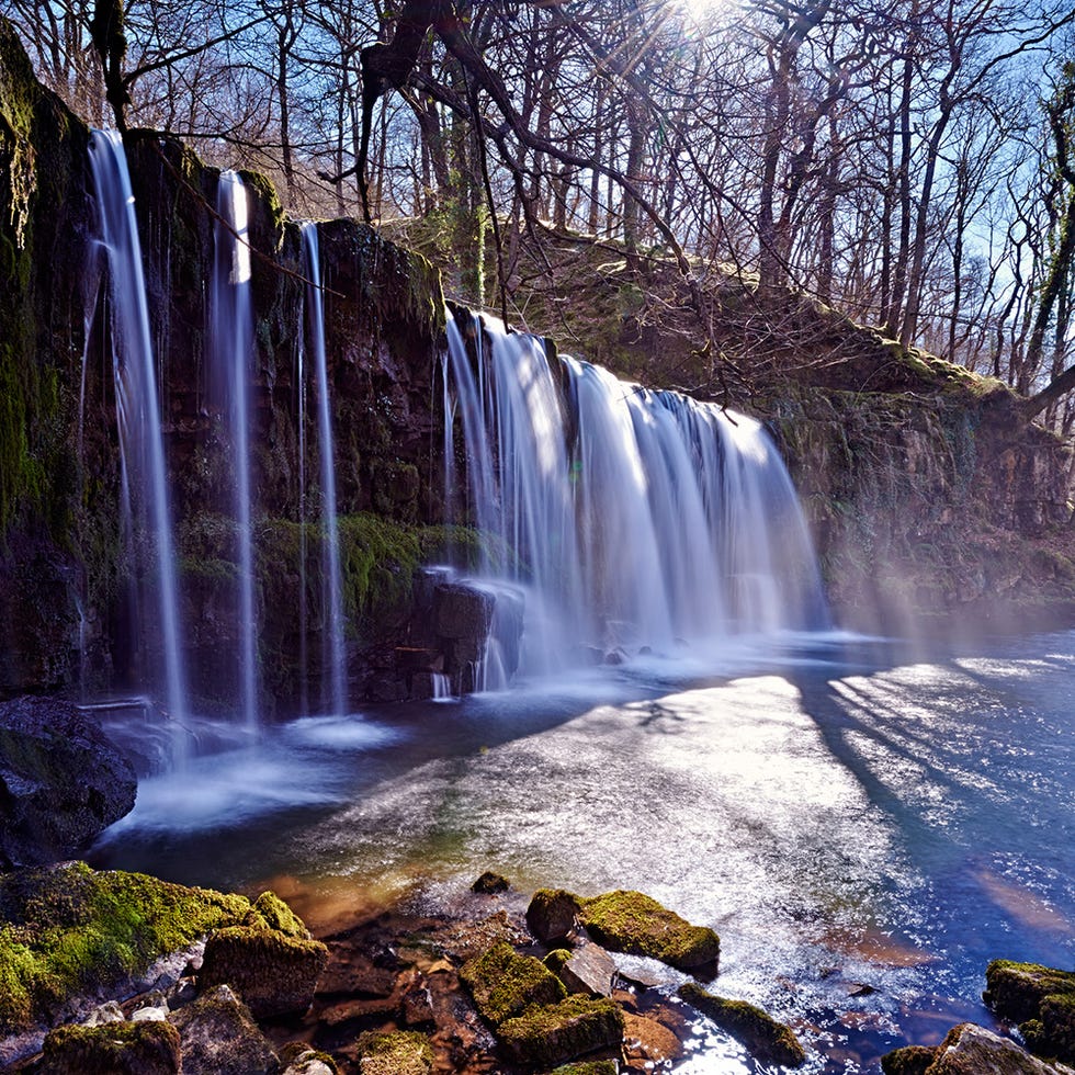 Waterfall, Body of water, Water resources, Natural landscape, Nature, Water, Watercourse, Nature reserve, Chute, Stream, 
