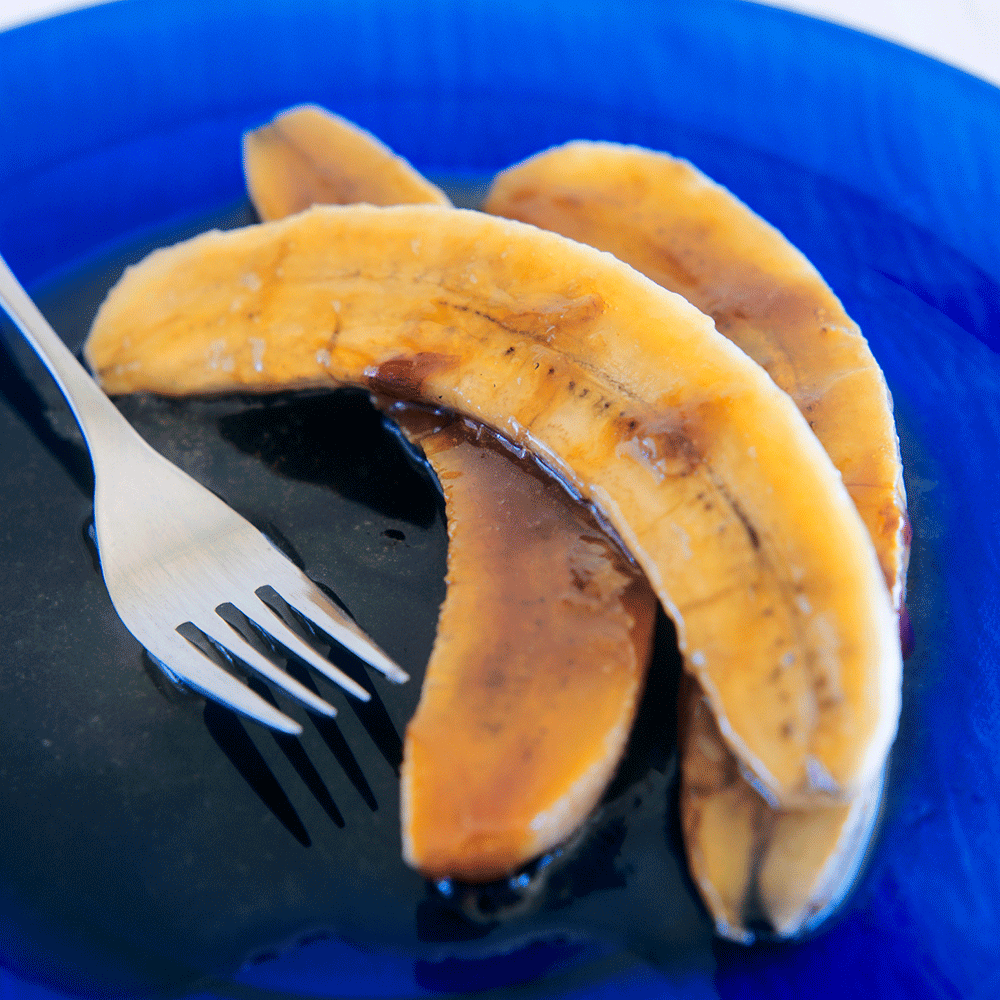 Food, Banana family, Banana, Cooking plantain, Cuisine, Ingredient, Dish, Saba banana, Produce, Fruit, 