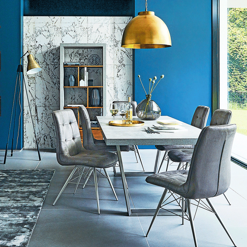 Room, Floor, Interior design, Furniture, Table, Chair, Flooring, Light fixture, Lampshade, Lamp, 