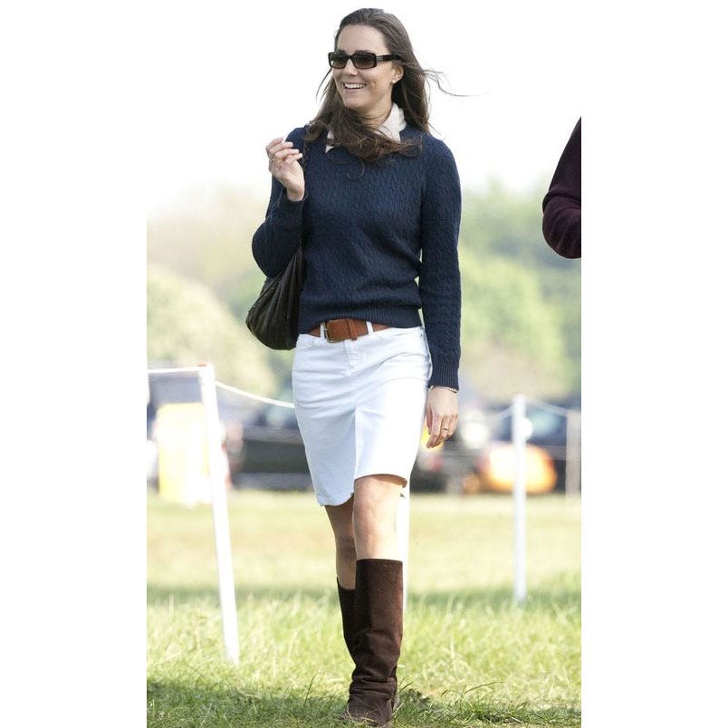 Clothing, Riding boot, Footwear, Boot, Street fashion, Shorts, Fashion, Knee-high boot, Knee, Joint, 