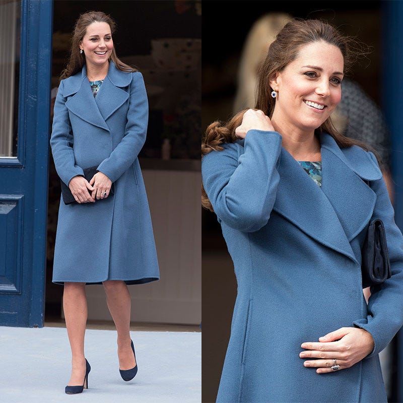 Clothing, Blue, Coat, Cobalt blue, Fashion, Dress, Overcoat, Electric blue, Formal wear, Outerwear, 