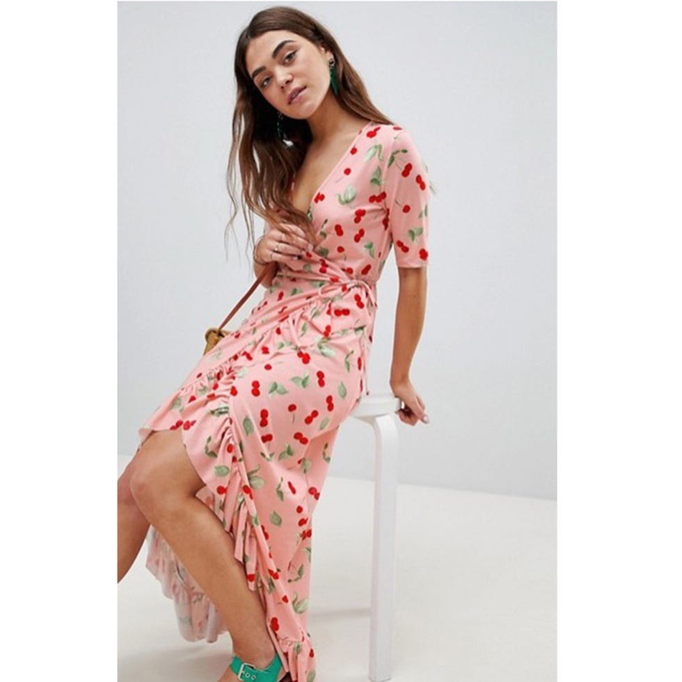 Clothing, Dress, Shoulder, Day dress, Neck, Sleeve, Joint, Pink, Fashion model, Waist, 