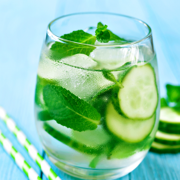 Drink, Lemon-lime, Lime, Mojito, Mint, Alcoholic beverage, Limonana, Limeade, Spritzer, Non-alcoholic beverage, 