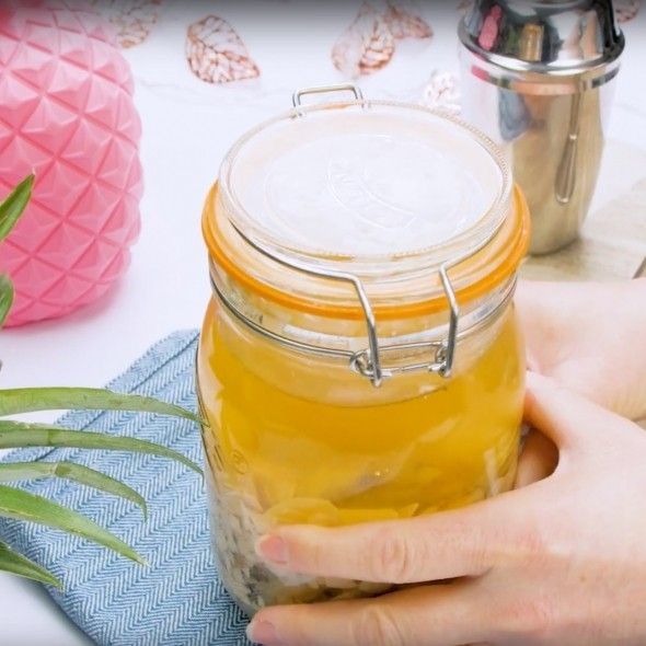 Mason jar, Lid, Food, Ingredient, Cuisine, Drink, Tableware, 