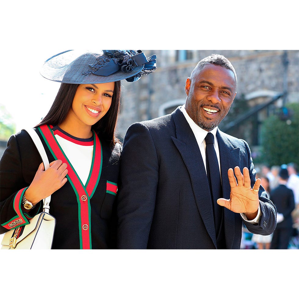 Formal wear, Suit, Fashion, Tuxedo, Headgear, Fun, Event, White-collar worker, Photography, Street fashion, 