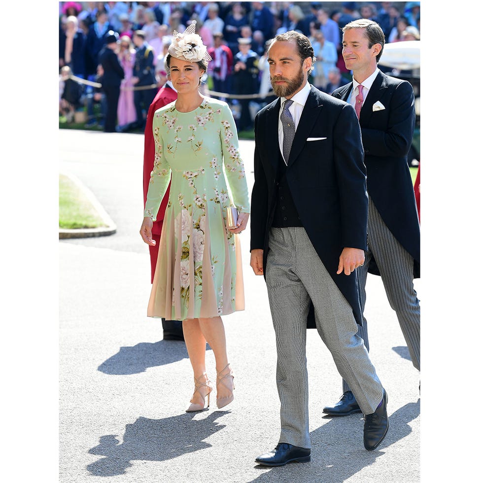 Clothing, Fashion, Suit, Formal wear, Outerwear, Dress, Uniform, Footwear, Event, Street fashion, 