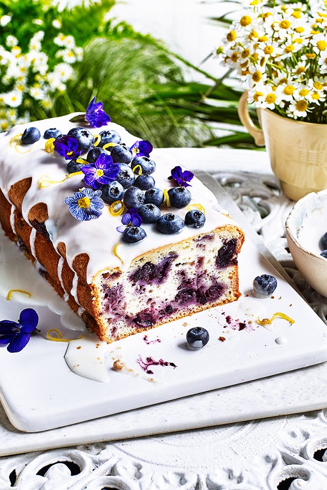 best sponge cake recipes blueberry and lemon cake