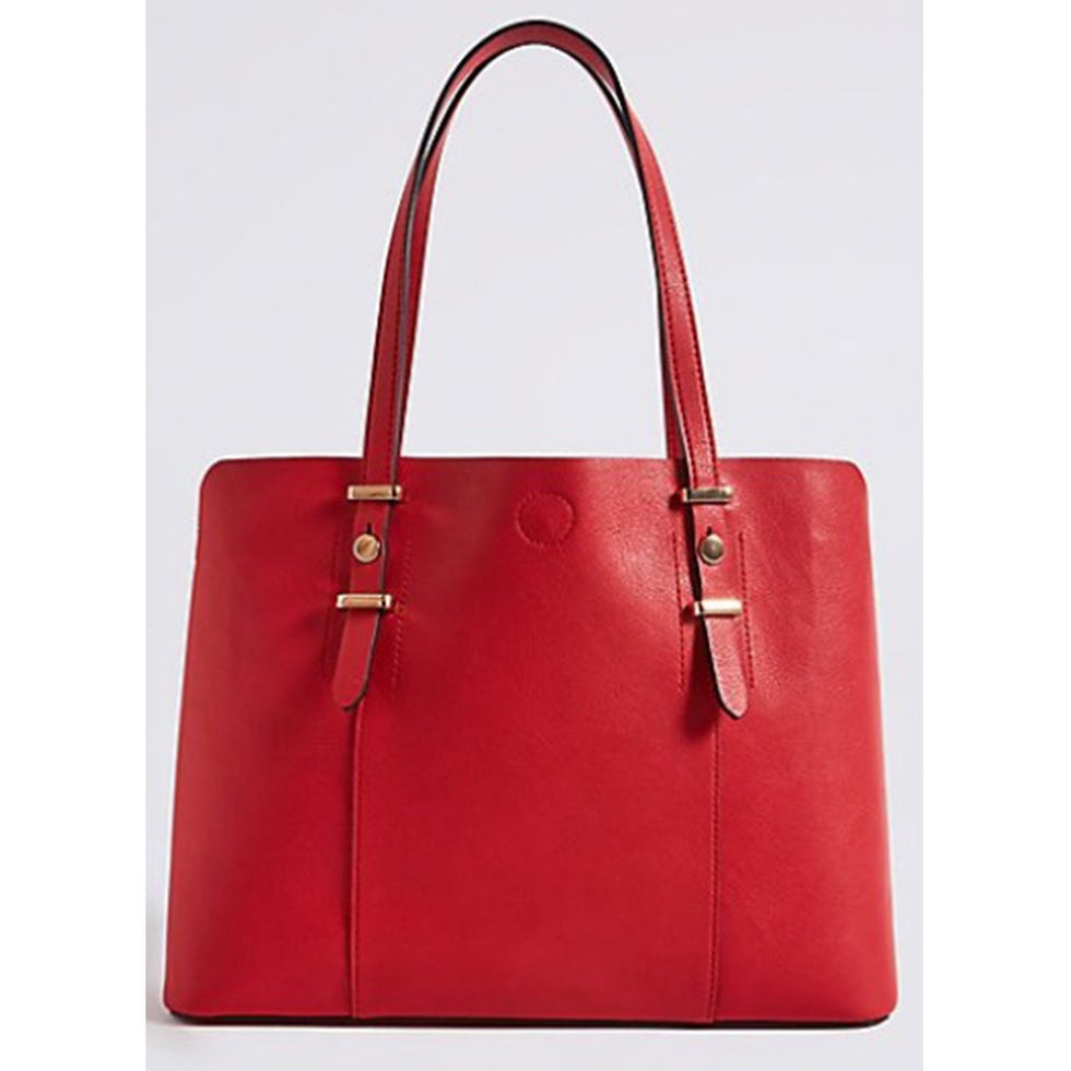 Handbag, Bag, Red, Fashion accessory, Product, Leather, Beauty, Shoulder bag, Tote bag, Material property, 