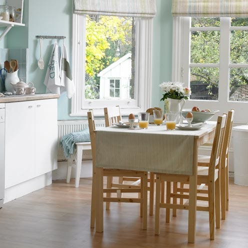 Wood, Floor, Room, Flooring, Tablecloth, Interior design, Furniture, Table, Hardwood, Wood flooring, 
