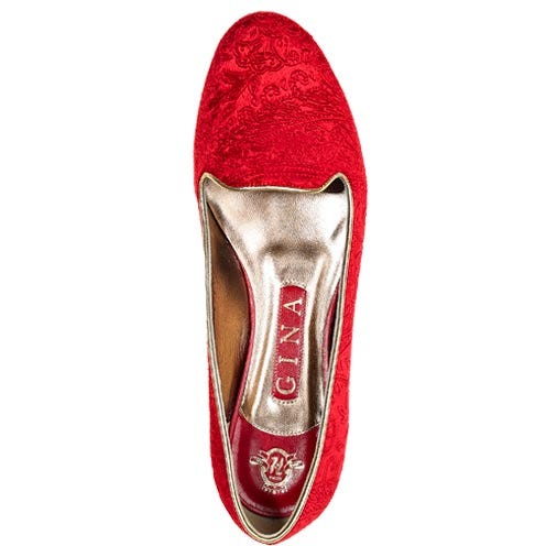 Red, Font, Carmine, Logo, Maroon, Close-up, Synthetic rubber, Symbol, Walking shoe, Coquelicot, 