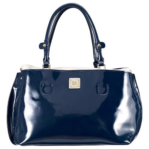 Product, Bag, White, Style, Fashion accessory, Light, Luggage and bags, Shoulder bag, Beauty, Fashion, 