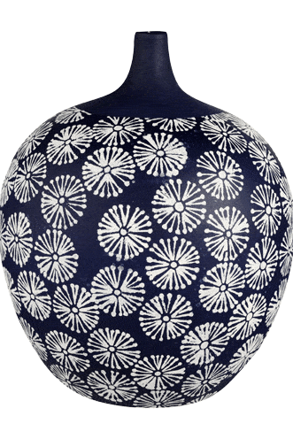 Leaf, Pattern, Art, Circle, Sphere, Creative arts, Pottery, Ornament, Ceramic, Still life photography, 