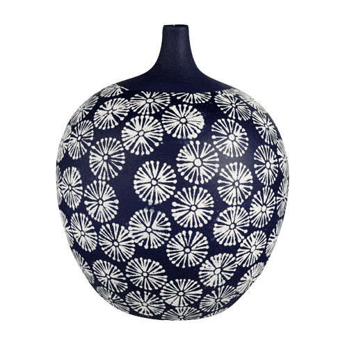 Leaf, Pattern, Art, Circle, Sphere, Creative arts, Pottery, Ornament, Ceramic, Still life photography, 