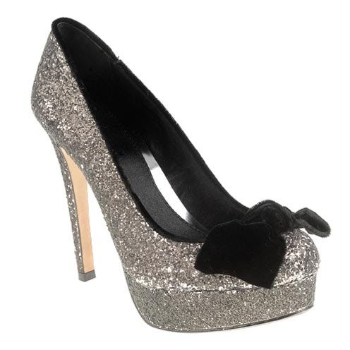 Footwear, Style, High heels, Basic pump, Fashion, Black, Court shoe, Beige, Sandal, Natural material, 