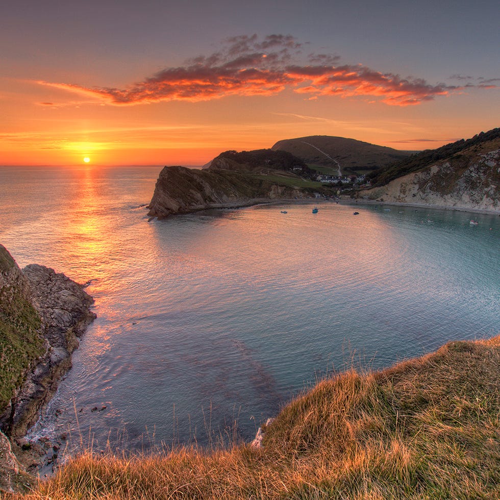 Coastal and oceanic landforms, Natural landscape, Sunset, Coast, Dusk, Sunrise, Rock, Afterglow, Promontory, Evening, 