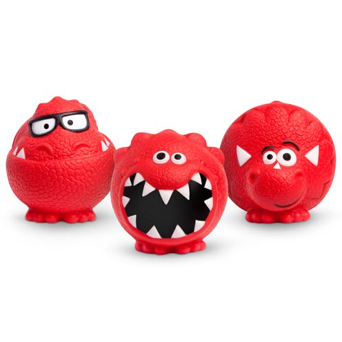 Red, Toy, Fictional character, Carmine, Pattern, Creative arts, Coquelicot, Craft, Bird, Angry birds, 