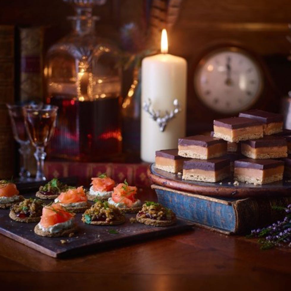 haggis and salmon oatcakes