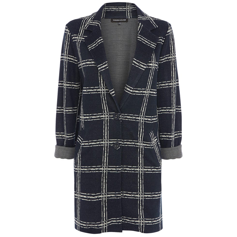 Sleeve, Collar, Textile, Outerwear, White, Pattern, Coat, Style, Clothes hanger, Fashion, 