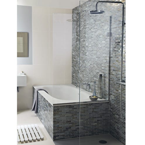 Plumbing fixture, Product, Architecture, Room, Bathtub, Property, Wall, Tile, Floor, Flooring, 