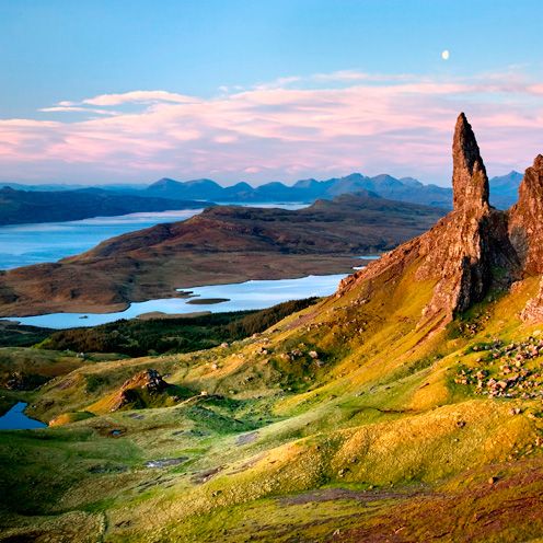 Nature, Natural landscape, Mountainous landforms, Cloud, Highland, Landscape, Hill, Mountain, Slope, Geology, 