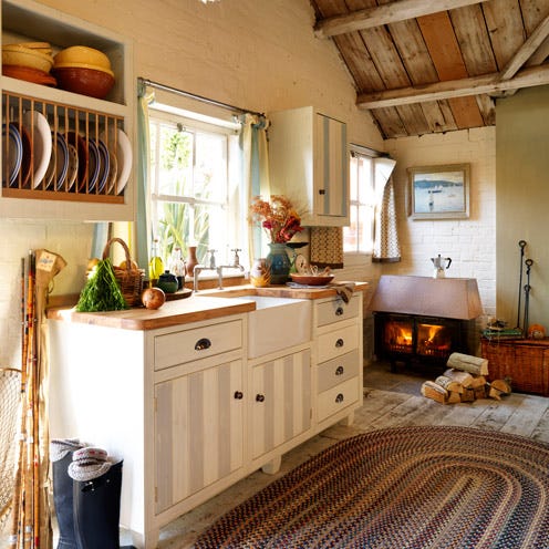 Wood, Room, Interior design, Floor, Drawer, Flooring, Home, Furniture, Cabinetry, Ceiling, 