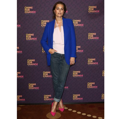 Sleeve, Textile, Outerwear, Style, Denim, Collar, Blazer, Electric blue, Street fashion, Violet, 