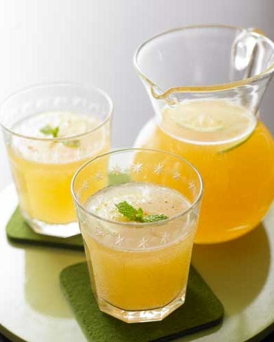 Apple and ginger cocktail best cocktail recipes apple and ginger cocktail
