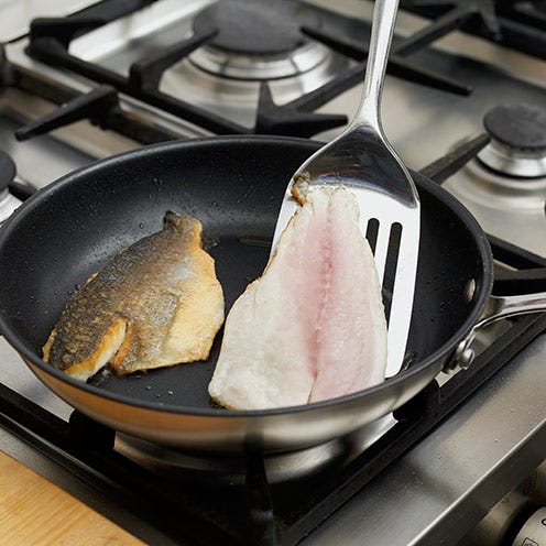 Gas stove, Ingredient, Stove, Food, Kitchen stove, Cooktop, Cuisine, Cookware and bakeware, Cooking, Recipe, 