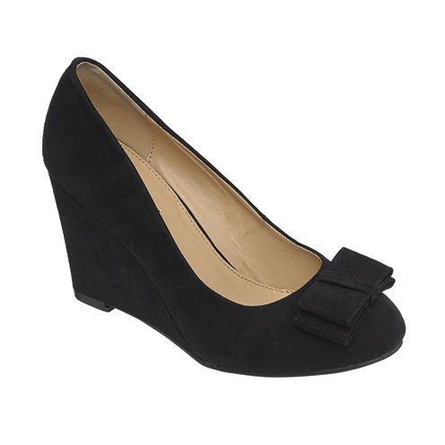 Brown, Shoe, Musical instrument accessory, Tan, Black, Beige, Khaki, Wedge, Dress shoe, Court shoe, 