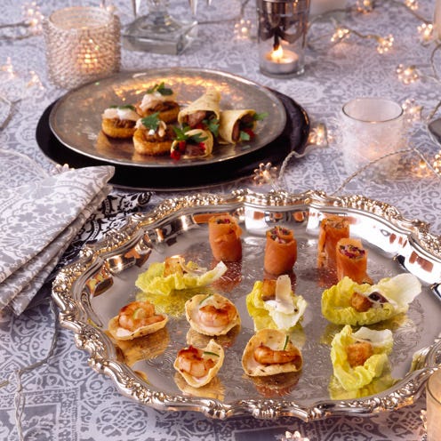 food, cuisine, serveware, finger food, dishware, dish, tableware, table, meal, plate,