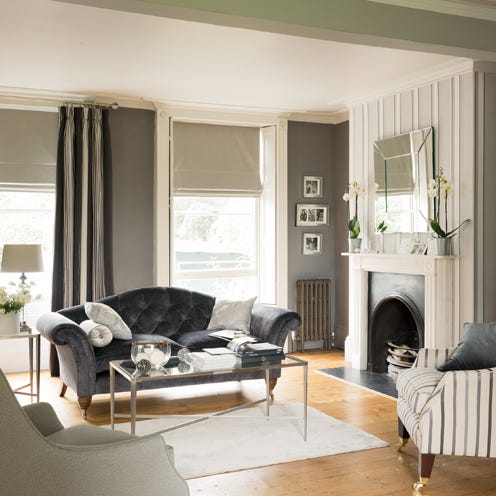 Wood, Interior design, Room, Floor, Property, Home, Flooring, Living room, Furniture, Couch, 
