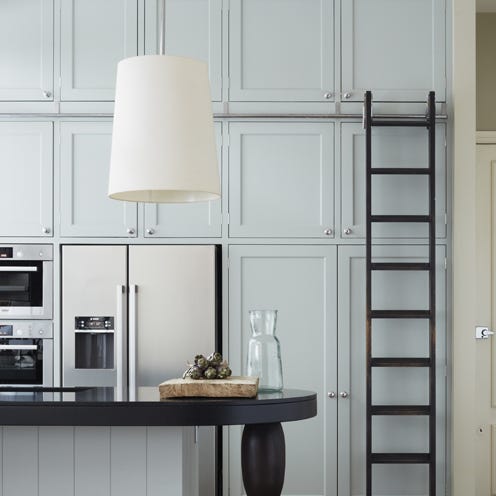 Room, White, Lampshade, Wall, Interior design, Fixture, Kitchen stove, Home door, Lamp, Major appliance, 
