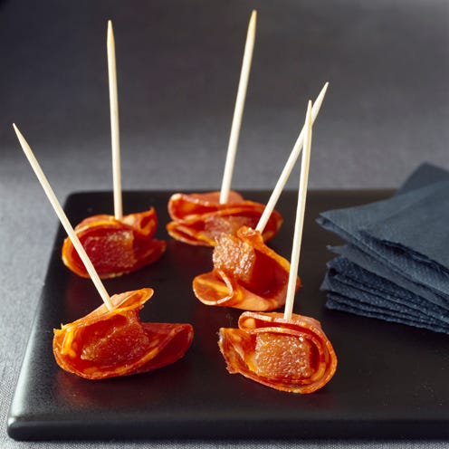 Pincho, Food, Cuisine, Dish, Ingredient, Toothpick, Finger food, Recipe, appetizer, Produce, 