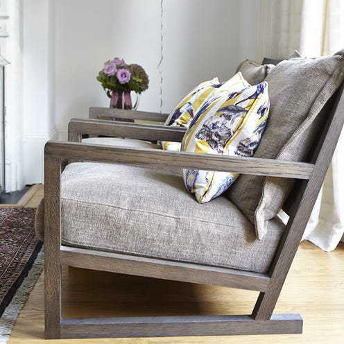 Room, Textile, Linens, Interior design, Flooring, Hardwood, Grey, Home accessories, Interior design, Wood flooring, 
