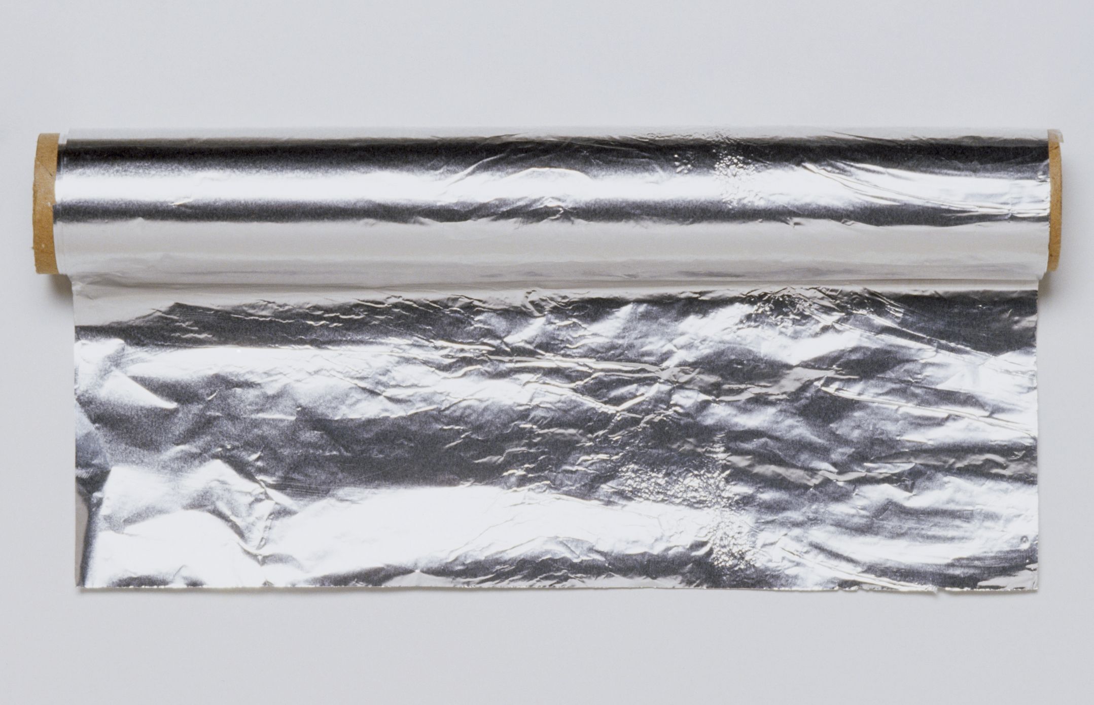 New Uses for Aluminum Foil - Surprising Ways to Use Aluminum Foil