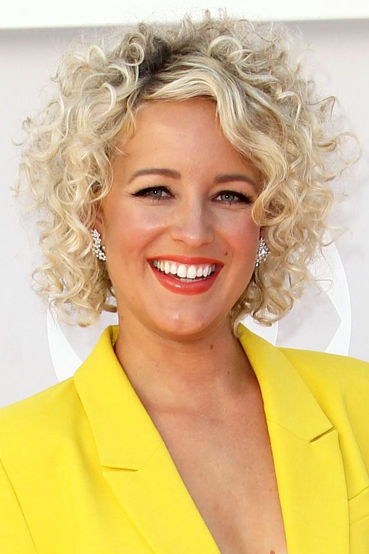 Short Curly Hairstyles With Bangs for Women