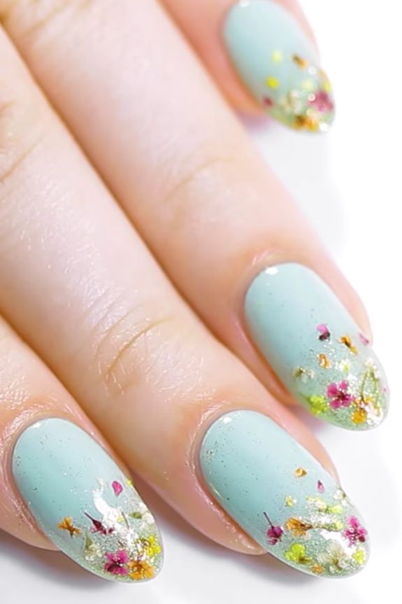 Pink floral nails  Floral nail designs, Pink flower nails, Floral nails