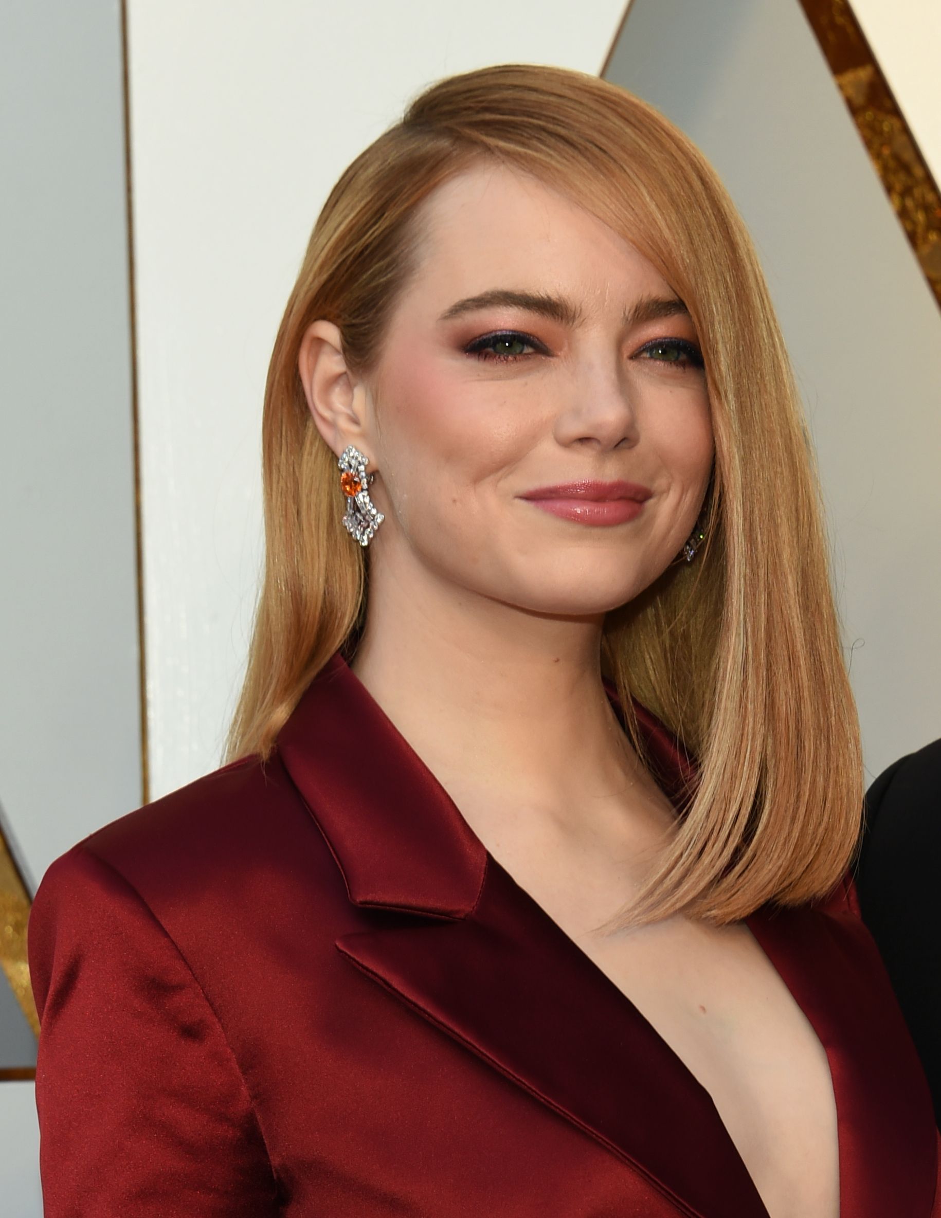 Emma Stone Louis Vuitton Trouser Suit at the Oscars 2018